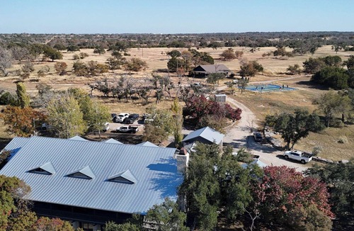 Fredericksburg House | Hill Country Ranch with private waterfront! Sleeps 38, great for events&getaways