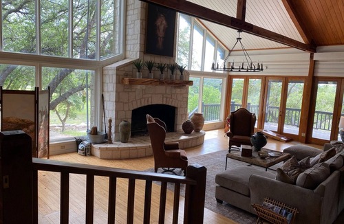Fredericksburg House | Hill Country Ranch with private waterfront! Sleeps 38, great for events&getaways