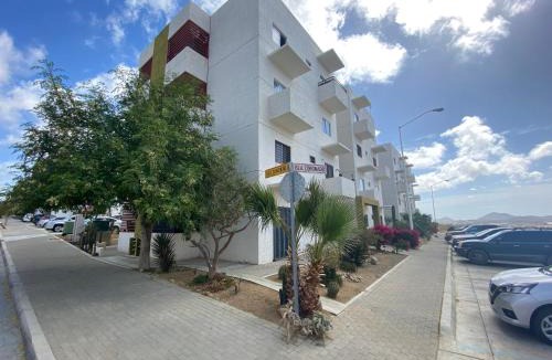 Los Cabos Apartment | Hillside Apartment with King Bed