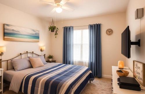 Cabo San Lucas Apartment | Hillsize Oceanview Apartment with King Bed