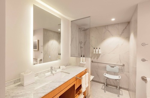 Tlaquepaque Hotel | Hilton Garden Inn Guadalajara Airport