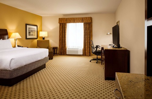 Blue Ash Hotel | Hilton Garden Inn Cincinnati Blue Ash