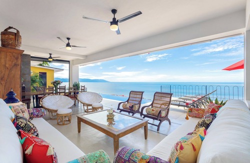 Cerro House | Hip and Stylish Downtown Villa w/Spectacular Views, Pool and Incredible Staff
