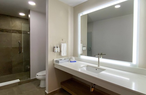 Guaymas Hotel | Holiday Inn Express Guaymas by IHG