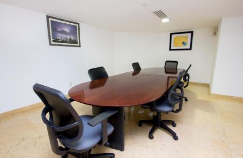 Nuevo Laredo Hotel | Holiday Inn Express Nuevo Laredo by IHG