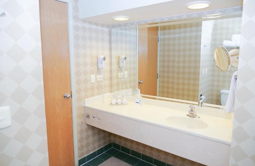 Silao Hotel | Holiday Inn Express Silao-Aeropuerto Bajio by IHG