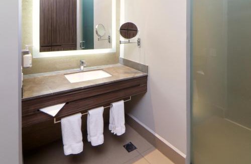 San Pedro Garza Garcia Hotel | Holiday Inn Express & Suites Monterrey Valle by IHG