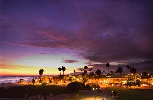 Carpinteria Hotel | Holiday Inn Express & Suites Carpinteria by IHG