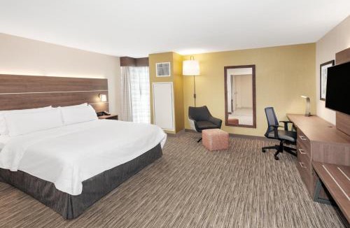 Lowertown Hotel | Holiday Inn Express & Suites Downtown Ottawa East by IHG