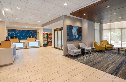 St. Lawrence Hotel | Holiday Inn Express Toronto Downtown by IHG