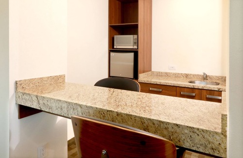 Leon Hotel | Holiday Inn Leon Plaza Mayor by IHG