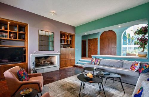 Balcones Bed & Breakfast | HOLT Balcones Guesthouse - Two Double Beds Room