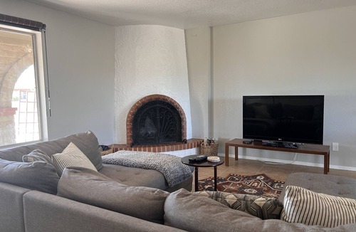 Vista Serena House | Home in the Catalina Foothills just 5 min drive to la Encantada shopping mall!