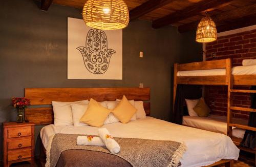 Del Cerrillo House | Hospedaje Boutique Paz Creativa