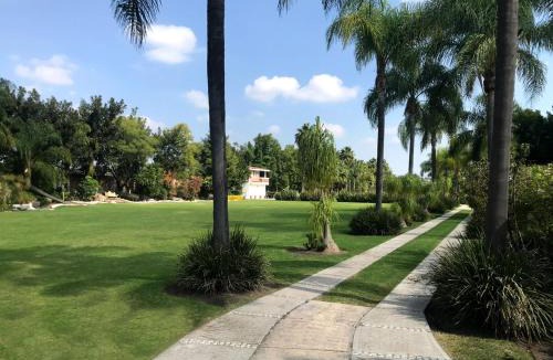 Atlixco Hostel | Hotel Camino del Bosque Atlixco & Golf Par 3