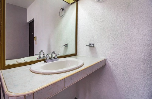 Downtown Guadalajara Hotel | Hotel Canada