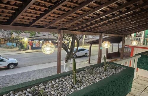Troncones House | Hotel Casa Verde