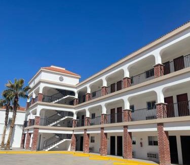 Juarez Municipality Hotel | Hotel Dunas Near Consulate