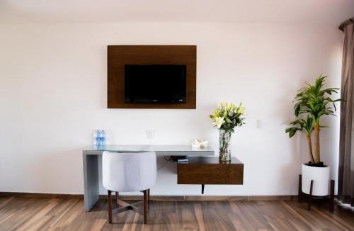 Zona Expo Hotel | Hotel Expo Plaza Business and Family Guadalajara