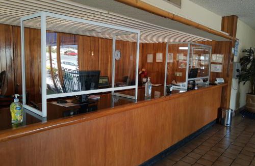 Matehuala Hotel | Hotel Las Palmas Midway Inn