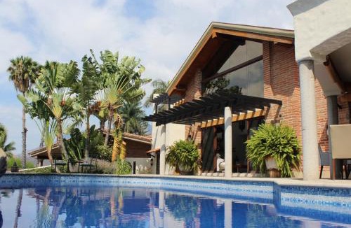 Ajijic Bed & Breakfast | Hotel Lindo Ajijic Bed & Breakfast
