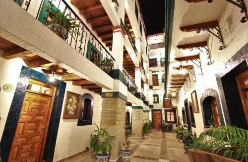 Zona Centro Hotel | Hotel Mesón del Rosario
