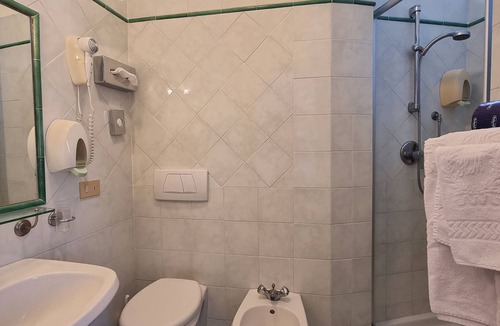 Fetovaia Hotel | Hotel Montemerlo