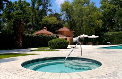 Tula de Allende Apartment | Hotel Real del Bosque Golf and Spa