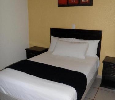 Tula de Allende Hotel | Hotel Suite Azomali