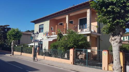 Porto Azzurro Hotel | Hotel VILLA ITALIA B&B