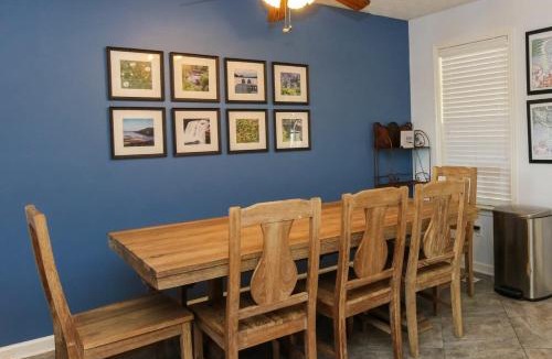 Leesburg House | House #06 Heart of the Bay (Pet Friendly) Private Pier
