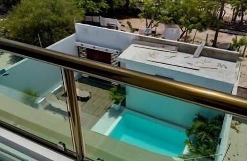 Chelem House | House 2 blocks from the beach for 20 people ready for your meetings.