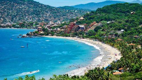 Ixtapa House | House ∙ 3 bedrooms ∙ 7 guests