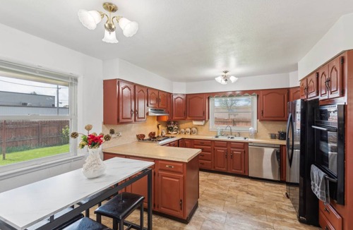 Elkhart House | House ∙ 3 bedrooms ∙ 6 guests