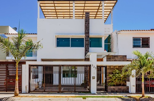 Fluvial Vallarta House | House ∙ 4 bedrooms ∙ 14 guests