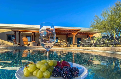 Tucson House | House ∙ 4 bedrooms ∙ 14 guests