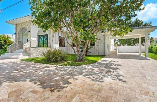 South Lake House | House ∙ 5 bedrooms ∙ 12 guests