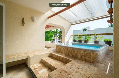 Playa Diamante House | House ∙ 5 bedrooms ∙ 14 guests