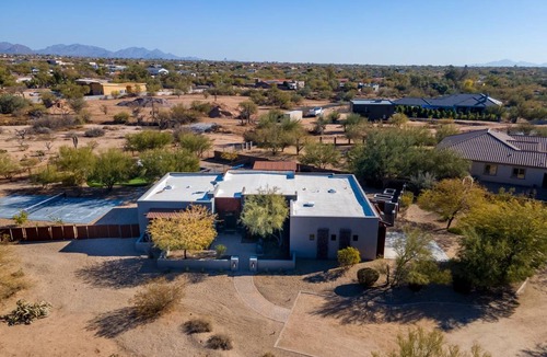 Desert View Village House | House ∙ 5 bedrooms ∙ 12 guests