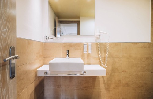 Capdepera Hotel | Iberostar Waves Pinos Park