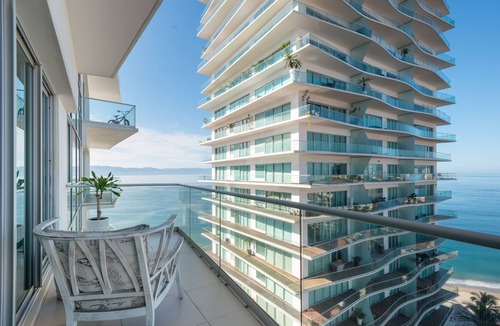 North Hotel Zone Condo | Icon Panoramic Views Ocean Beach Front Best Pool & SPA