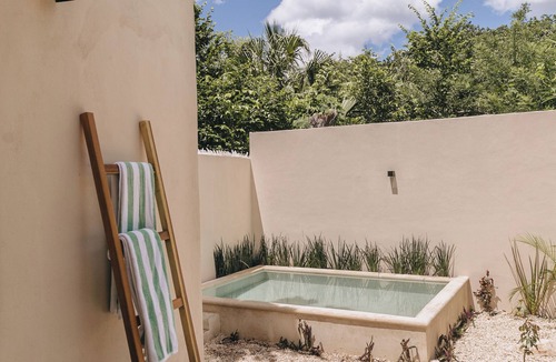 Chichen Itza - Valladolid House | Incredible new house with a pool: Casa Nyx