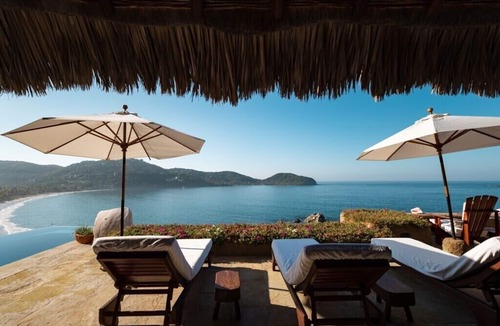 Ixtapa - Zihuatanejo Villa | Indulge in Exquisite Vibe BF Villa, Pro Staff is ready to Pamper you