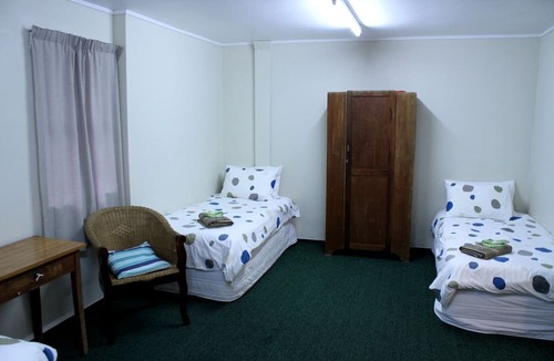 Great Barrier Island Cottage | Inviting Cottage for a Romantic Getaway near Mount Hobson, Great Barrier Island