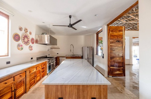 Barra de Colotepec House | Isla Neptuno-Villa In Puerto Escondido