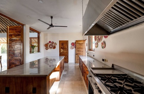 Barra de Colotepec House | Isla Neptuno-Villa In Puerto Escondido