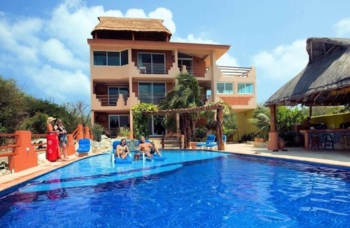 La Gloria Villa | Island Paradise on Beach