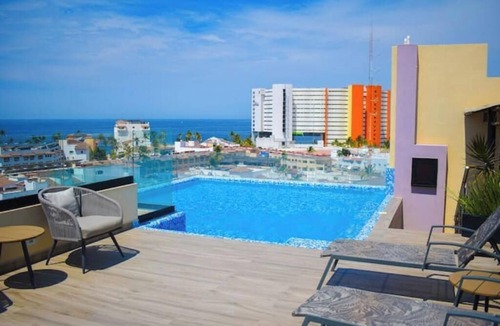 Las Glorias Apartment | Joyful, Trendy, Ideally Locatednn
