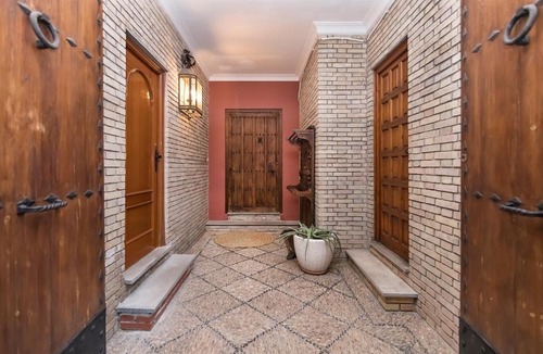 La Trinidad-San Juan y Todos los Santos House | Judería Suites