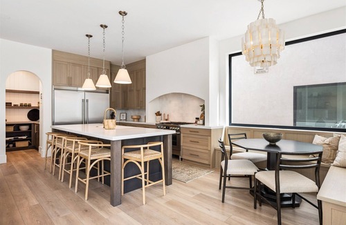 St. George House | Just Beachy: Private Pool, Lagoon + Beaches